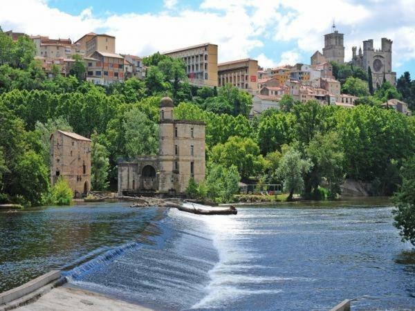 Apartmán Le Petit Nid Des Arenes Béziers Exteriér fotografie