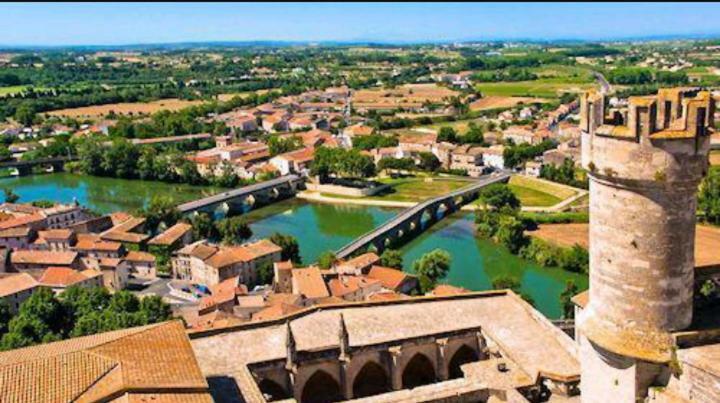 Apartmán Le Petit Nid Des Arenes Béziers Exteriér fotografie